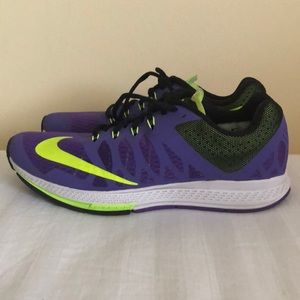 Nike Women’s Elite 7 Size 9.5